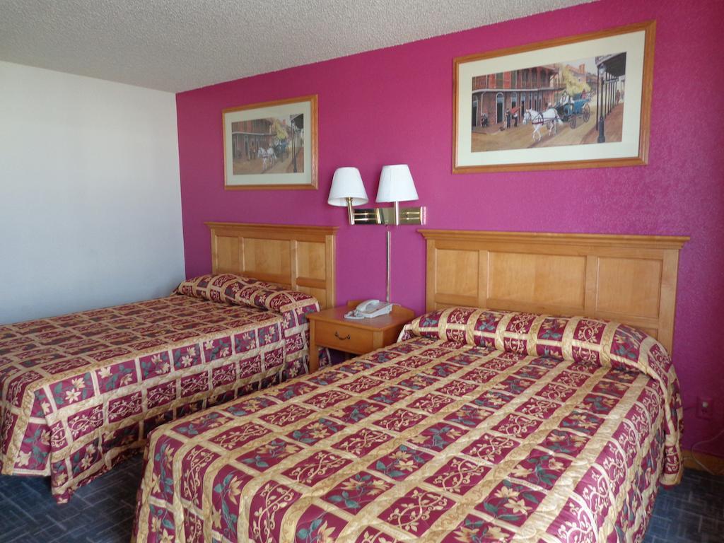 Knights Inn Phoenix At N Black Canyon Hwy Екстер'єр фото